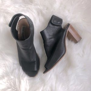 Steve Madden Short Heel